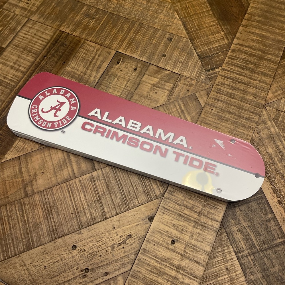 replacement ceiling fan blade designed for an Alabama Crimson Tide themed